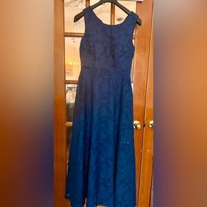 Witness of love blue gown, size 12 new short sleeve crewneck